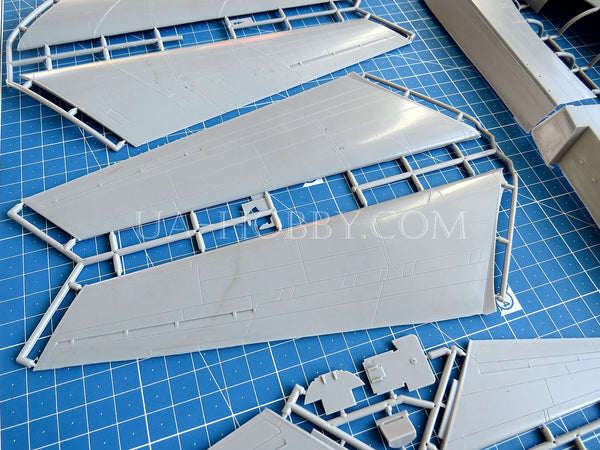 1/72 Beriev Be-10 NATO code "Mallow". Amodel 72329