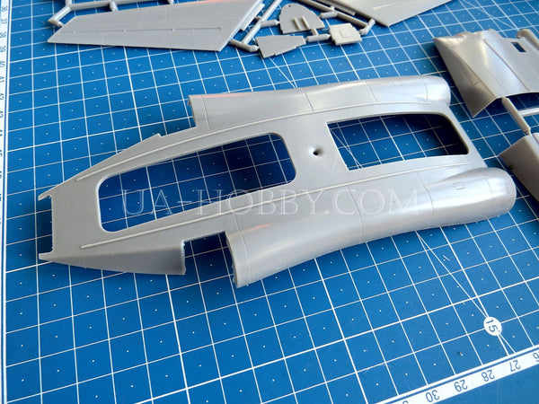 1/72 Beriev Be-10 NATO code "Mallow". Amodel 72329