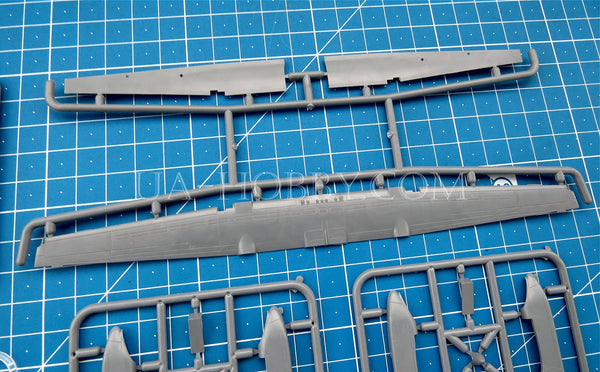 1/144 Bombardier RO-6A. AMP 144016