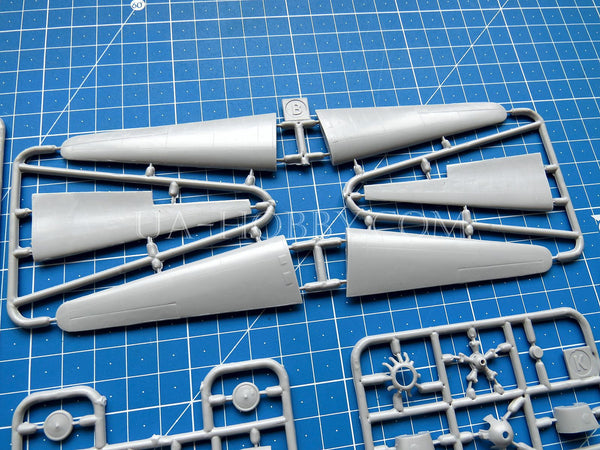 1/72 Messerschmitt M-23b1. AviS BX 72056