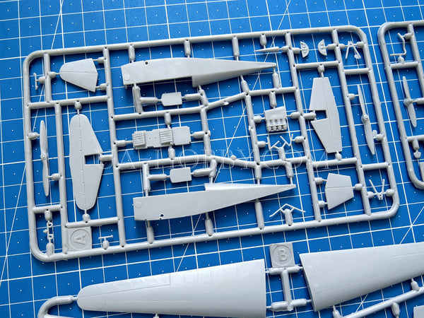 1/72 Messerschmitt M-23b. AviS BX 72058
