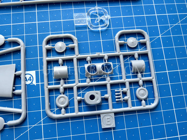 1/72 Messerschmitt M-23b. AviS BX 72058