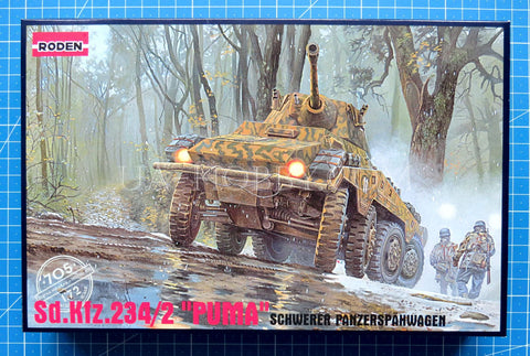 1/72 Sd.Kfz. 234/2 "Puma" schwerer Panzerspähwagen (5 cm). Roden 705