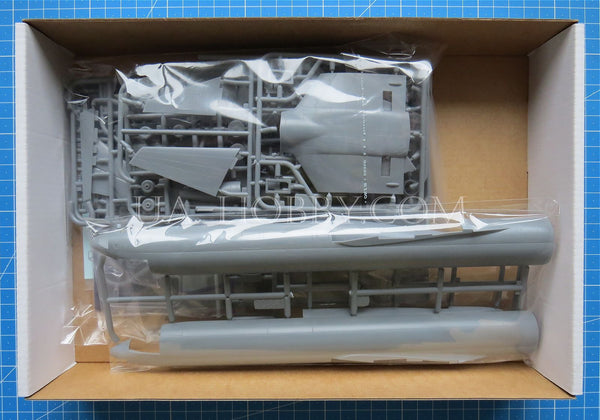 1/144 Douglas DC-8-61 United. X-Scale 144010