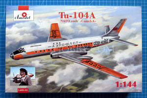 1/144 Tupolev Tu-104A. Amodel 1469-01
