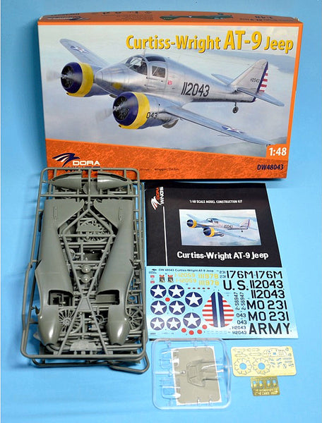 1/48 Curtiss-Wright AT-9 Jeep. Dora Wings DW48043
