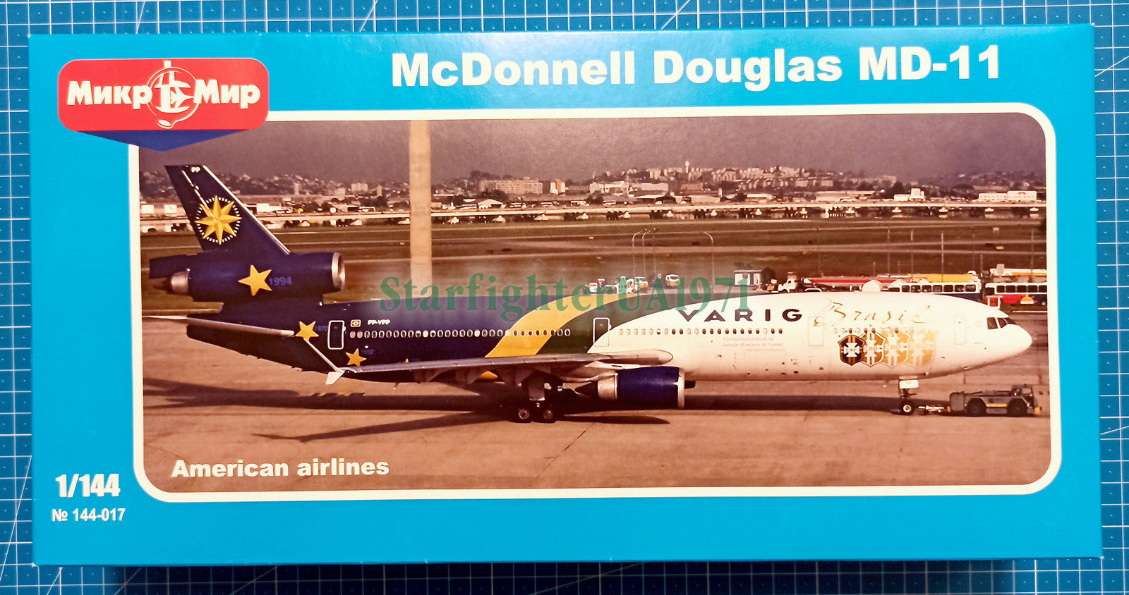 1/144 McDonnell Douglas MD-11. MikroMir 144-017