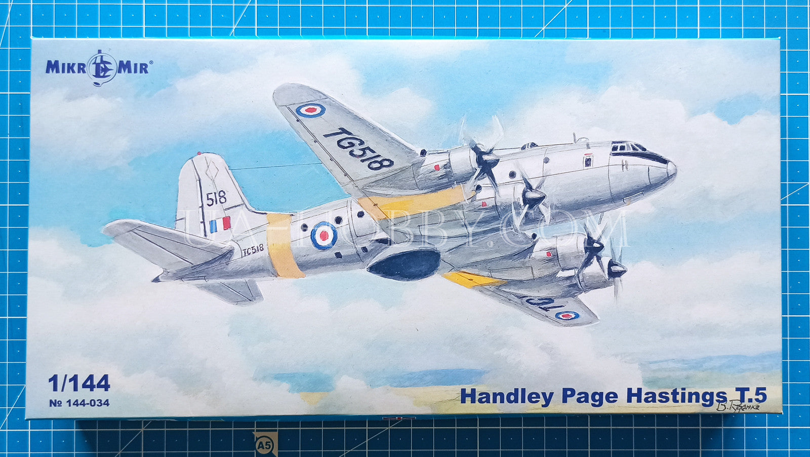 1/144 Handley Page Hastings T.5. MikroMir 144-034