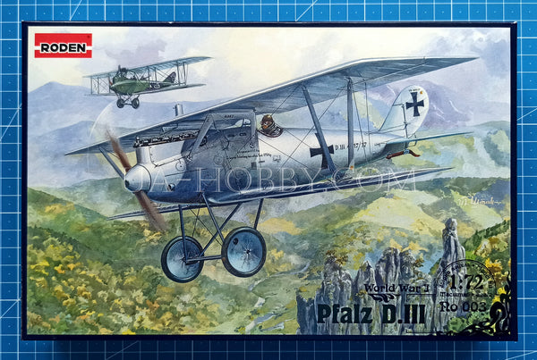 1/72 Pfalz D.III. Roden 003