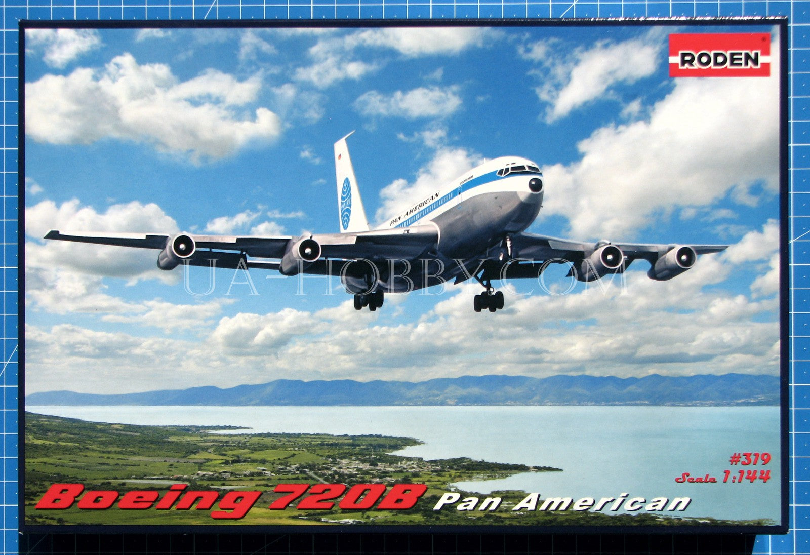 1/144 Boeing 720B Pan American. Roden 319